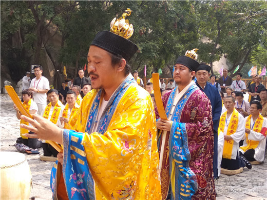 北京市凤凰岭桃源观隆重举行纪念全真千峰先天派创派九十周年法会